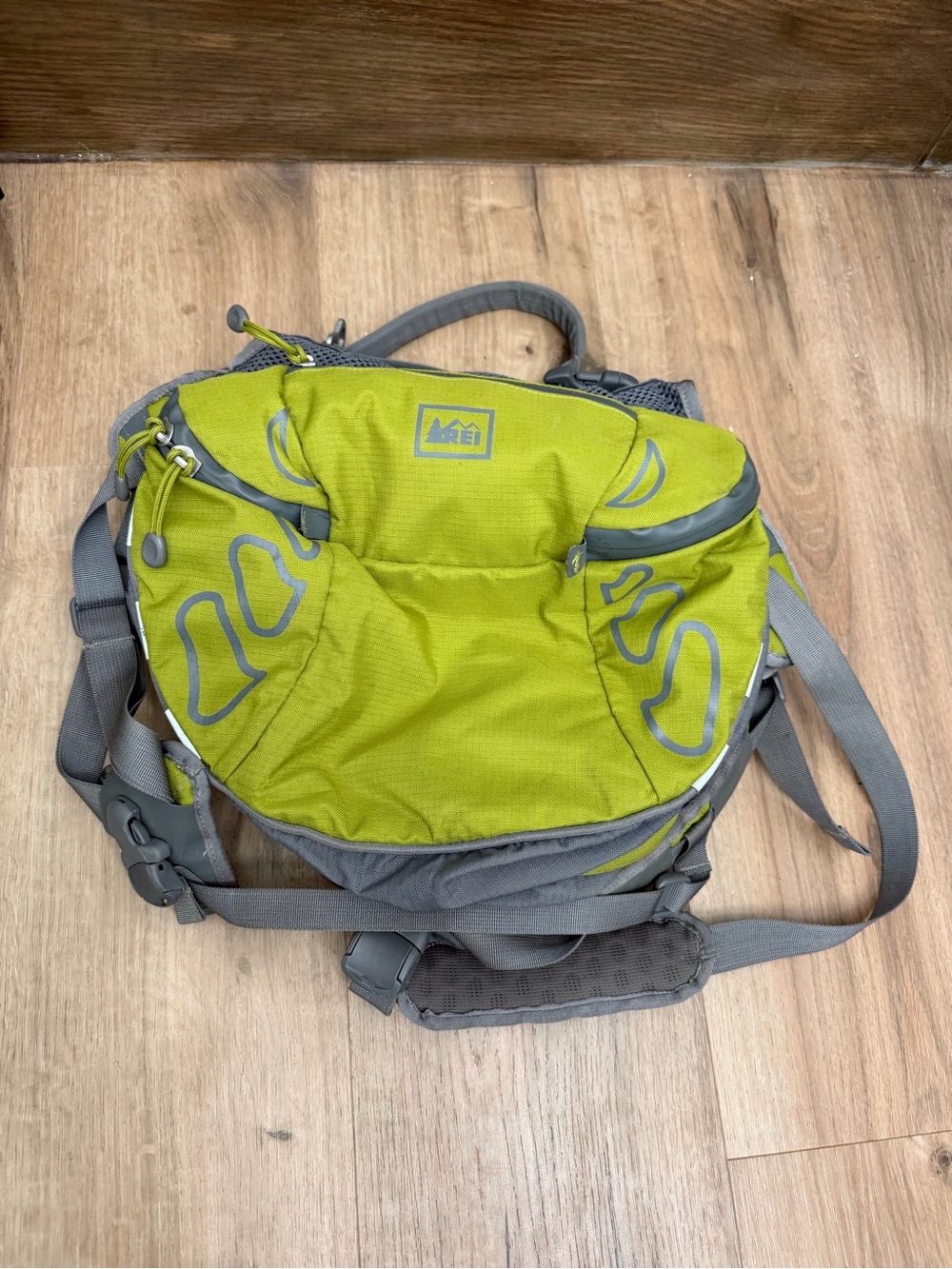 REI Lime Green Dog Pack Dog Backpack Sz L